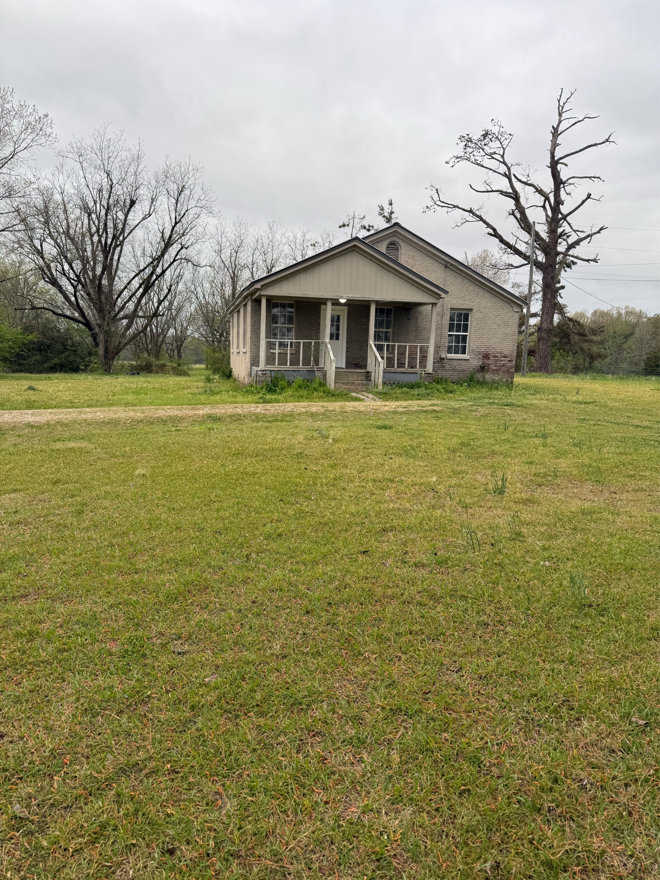 6085 Friendship Road